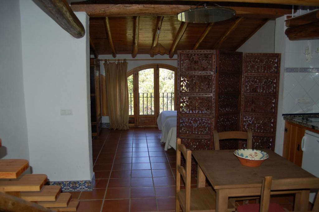La Molinilla Apartamentos Y Hammam (Adults Only) Linares de la Sierra Phòng bức ảnh